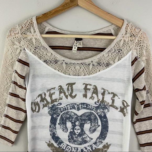 FREE PEOPLE Creme Ivory Eyelet Lace Trim Great Falls Montana Ram Graphic Top - Picture 3 of 10